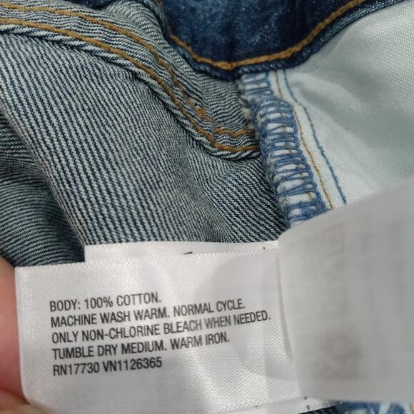 Universal Thread Women's 16 Mid-Rise Baggy 90s Straight Leg Button Fly Jean NWT - Picture 12 of 13